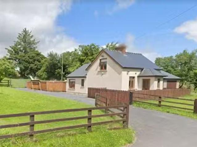 Karney Cottage, Carrow, Dundrum, Co. Tipperary, E34Y008 is for.