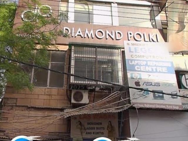 Karol Bagh Bank Street Commercial Shop 510 Sq. Ft. in Karol Bagh Delhi Listing ID: #10263