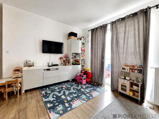 Karola Taylora 45 m², Warszawa