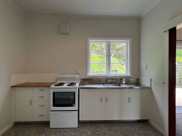 Karori 3 Bedrooms