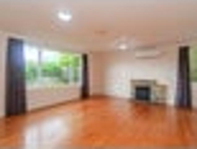 Karori, 3 bedrooms, $595 pw