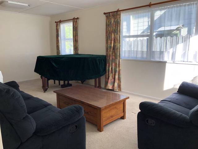 karori, 3 bedrooms