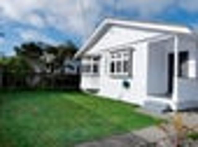 Karori, 3 bedrooms, $720 pw