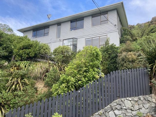 karori, 3 bedrooms