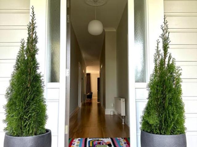 karori, 3 bedrooms