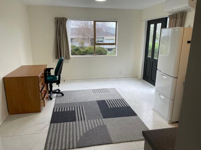 karori, 2 bedrooms