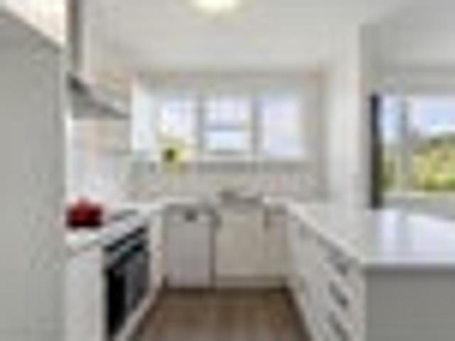 Karori, 2 bedrooms, $550 pw