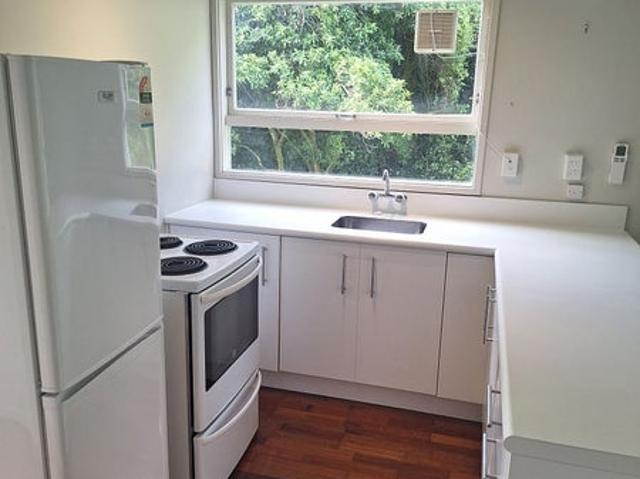 karori, 2 bedrooms