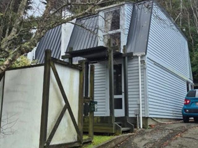 karori, 2 bedrooms
