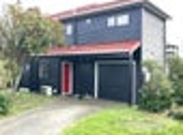 Karori, 4 bedrooms, $820 pw