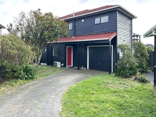 karori, 4 bedrooms