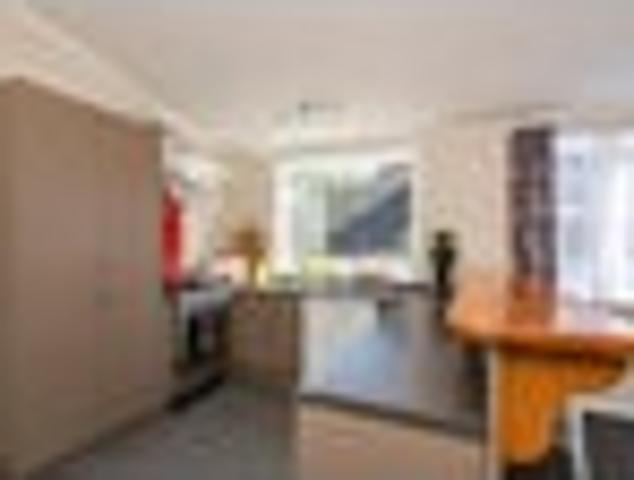 Karori, 5 bedrooms, $800 pw