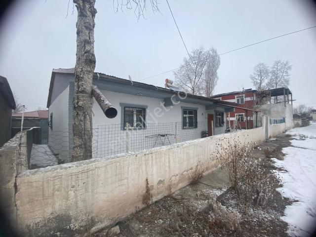 kars Pusula Emlakdan Satılık Bahceli 3+1 Daire
