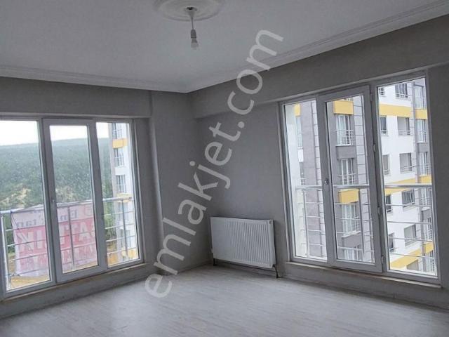 Kastamonu Merkez Candaroğlu Mh.batıkent Sit'de Satılık 2+1 Daire
