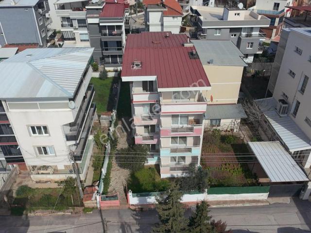Kasımpaşa Mahallesinde 3+1 Ebeveyn Banyolu Kapalı Mutfak Satılık Daire