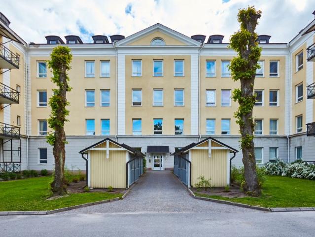 Kaserngatan 8