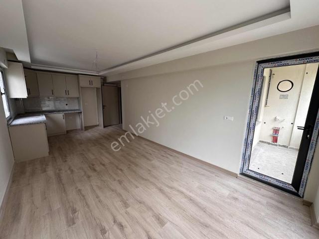 Kasrevi'den Barış Mah.sıfır Eşyalı 2+0 Sıfır Kiralık Daireler