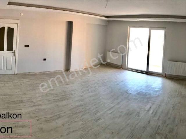 Kasrevì'den Selimiye'de Yeni 5+1 300 M Dublex Daire