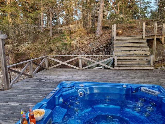 Kättingvägen, Värmdö