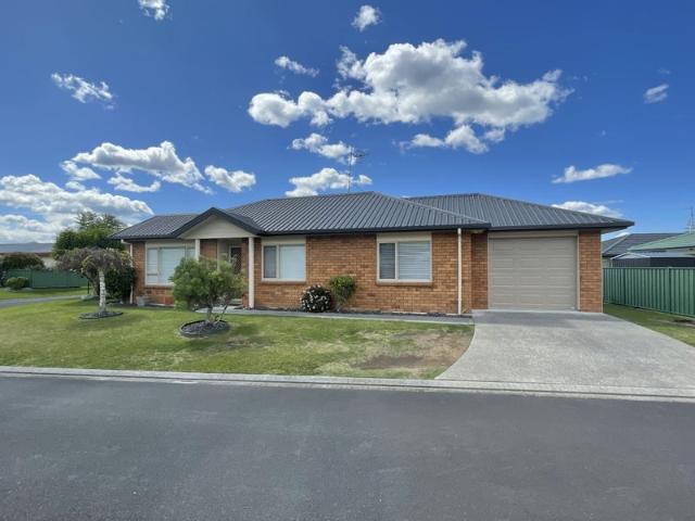 katikati, 3 bedrooms
