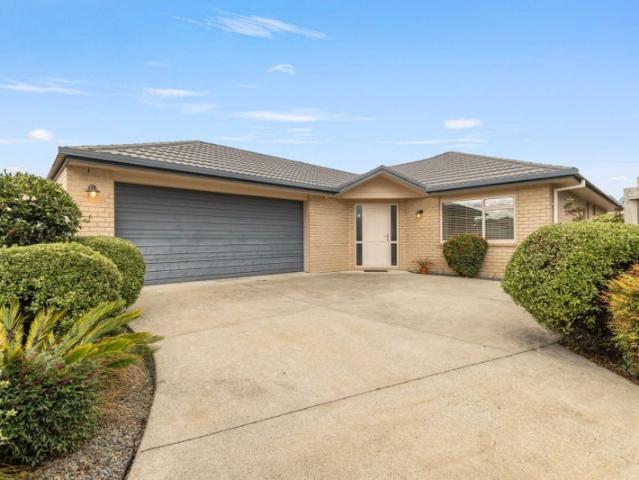 katikati, 3 bedrooms