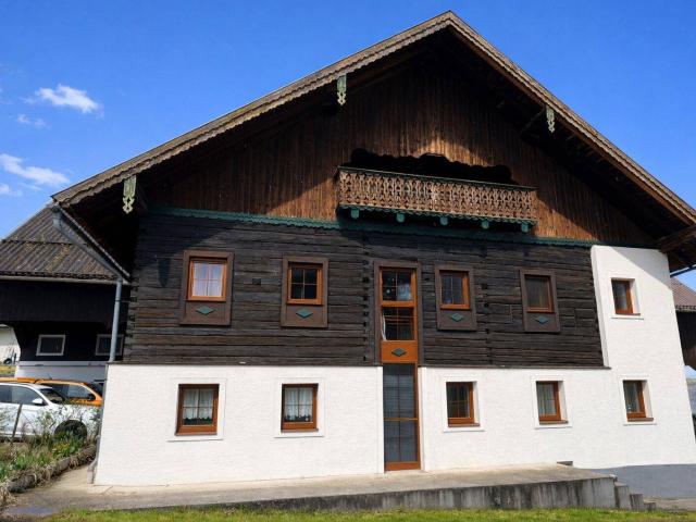 KAUF NÄHE NUSSDORF AM HAUNSBERG: Aufwendig teilrenoviertes Bauernhaus aus dem 18. Jhdt. mit Nebengebäude Zweitwohnsitz möglich!