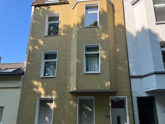 Kaufpreisreduzierung !Modernisiertes MFH mit 7 Whg. in DU Neudorf