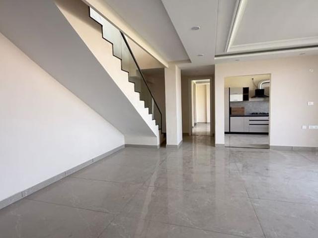 Kavyansh Real Estate 3.5 Bedroom 3200 Sq. Ft. Penthouse in Dhakoli Zirakpur Listing ID: #10270