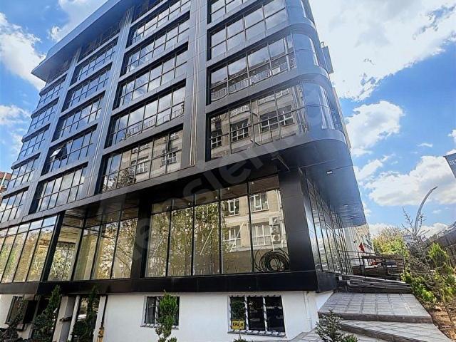 KAVAKLIDERE ATATÜRK BULVARI'NDA SATILIK 1+1 DAİRE