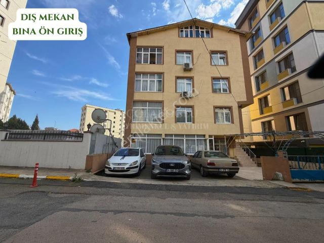 Kavakpınar/komple Satılık/ 3+1/ 4 Kat/merkezi/bakımlı Bina