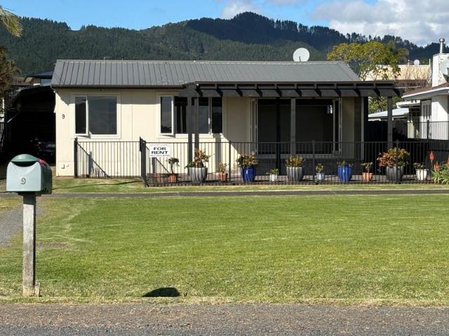 kawakawa bay, 2 bedrooms