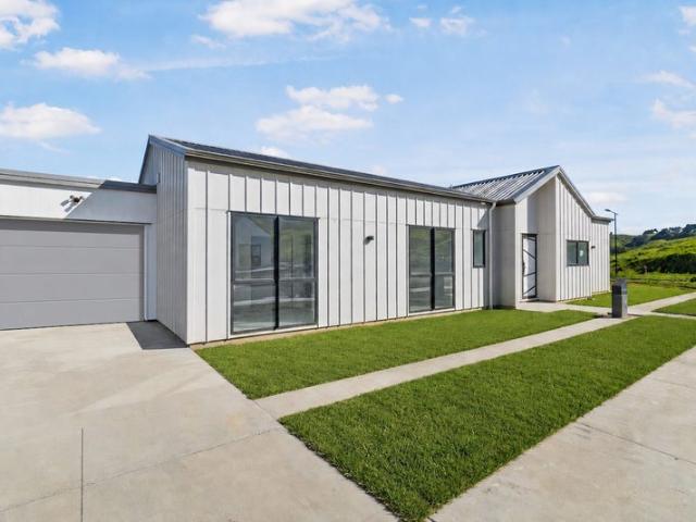 kawakawa bay, 4 bedrooms