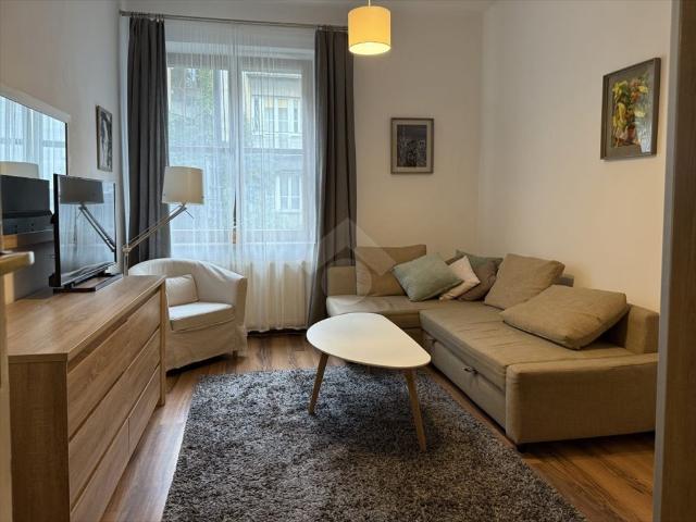 Kawalerka 30 m² z balkonem, blisko centrum Kraków