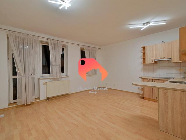 Kawalerka 32,13 m2 z loggią, blisko komunikacji