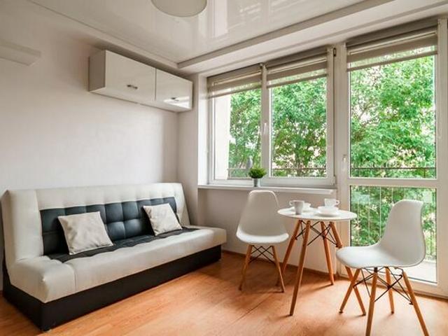 Kawalerka, balkon, piwnica Kasztanowa 7