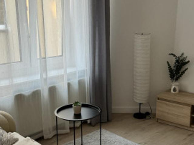 Kawalerka do wynajęcia, małopolskie Kraków Stare Miasto Krowoderska, 2300 PLN, 35 m2, domy gratka 47752949