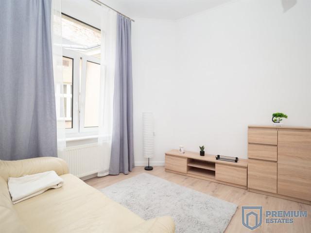 Kawalerka do wynajęcia, Kraków M. Kraków Stare Miasto Krowoderska, 2400 PLN, 35 m2, domy KNP MW 93044 2