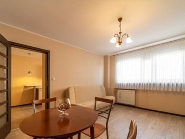 Kawalerka do wynajęcia, Częstochowa Ostatni Grosz al. Aleja Niepodległości, 1030 PLN, 38 m2, domy 38662/4034/OMW