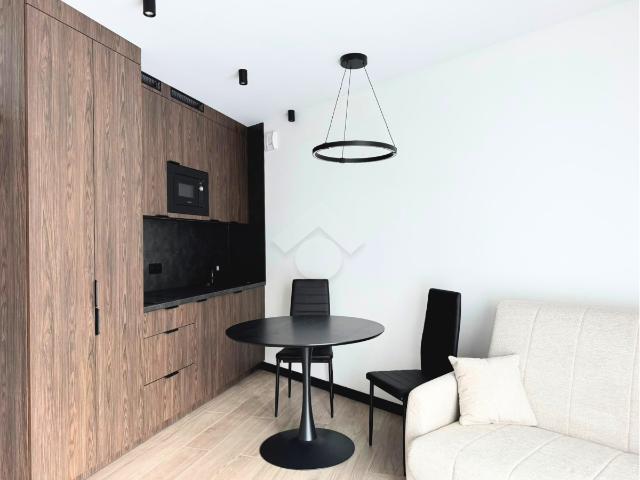 Kawalerka – Kraków – Ruczaj – ul. Zachodnia – 18 m² + duży balkon
