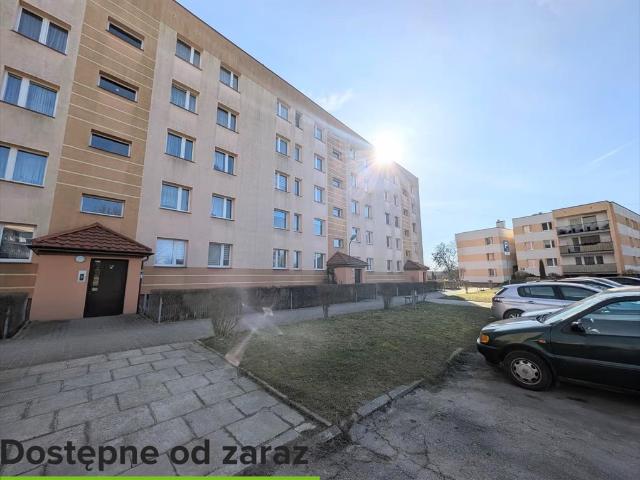 Kawalerka z dużą kuchnią i balkonem na Podkarczówce