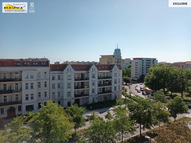 Kawalerka z pięknym widokiem na miasto zapraszam