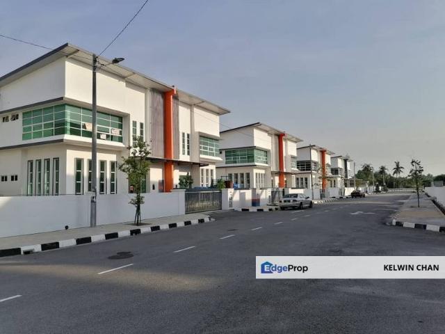 KAWASAN INDUSTRI RINGAN SUNGAI LOKAN
