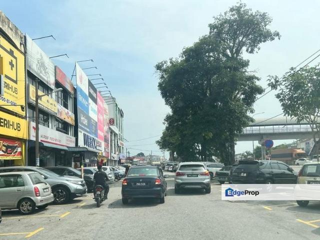 Kawasan Perniagaan Simpang Ampat