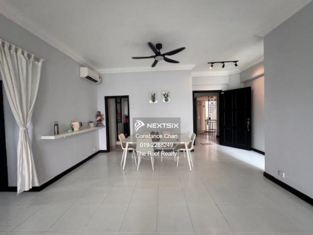 Desa Cemerlang 2 Adjoining 1.5 Storey Semi Detached Factory For Rent