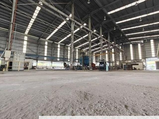 Kawasan Perindustrial Pengkalan 2 Corner Detached Factory