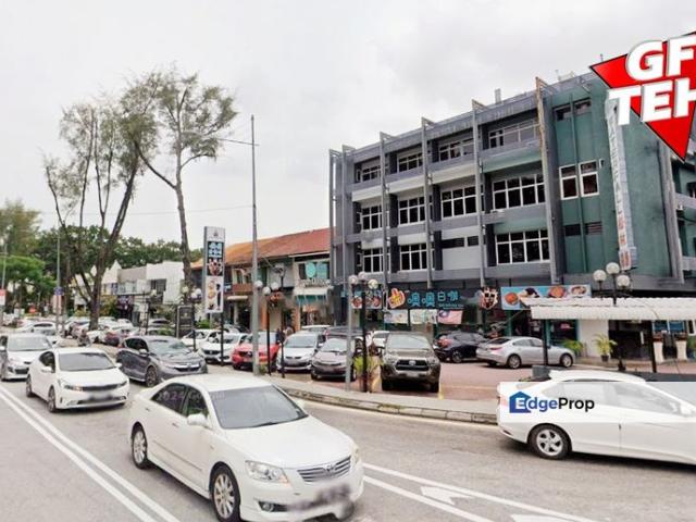 KAWASAN PERSIARAN GURNEY