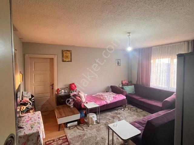 Kayaşehir 13.bölge 2+1 Satılık Daire 4.750.000 Tl