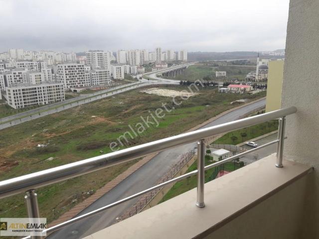 Kayaşehir 18. Bölge Satılık 2+1 Daire mülk Sahibi Oturuyor