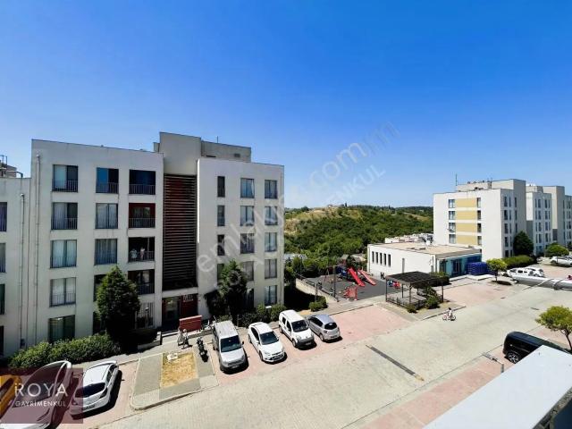 Kayaşehir 24.bölge Satılık 2+1 Daire Üç Cepheli