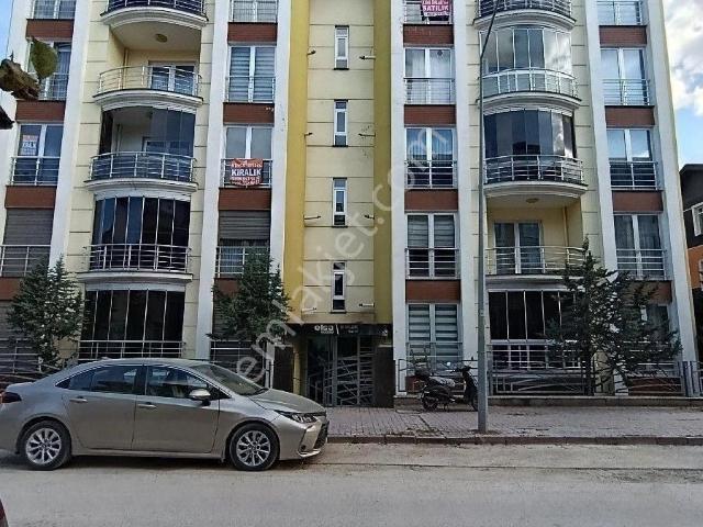 Kaya Emlaktan Satilik Daire Bahçeli Evler Mahallesi 3+1